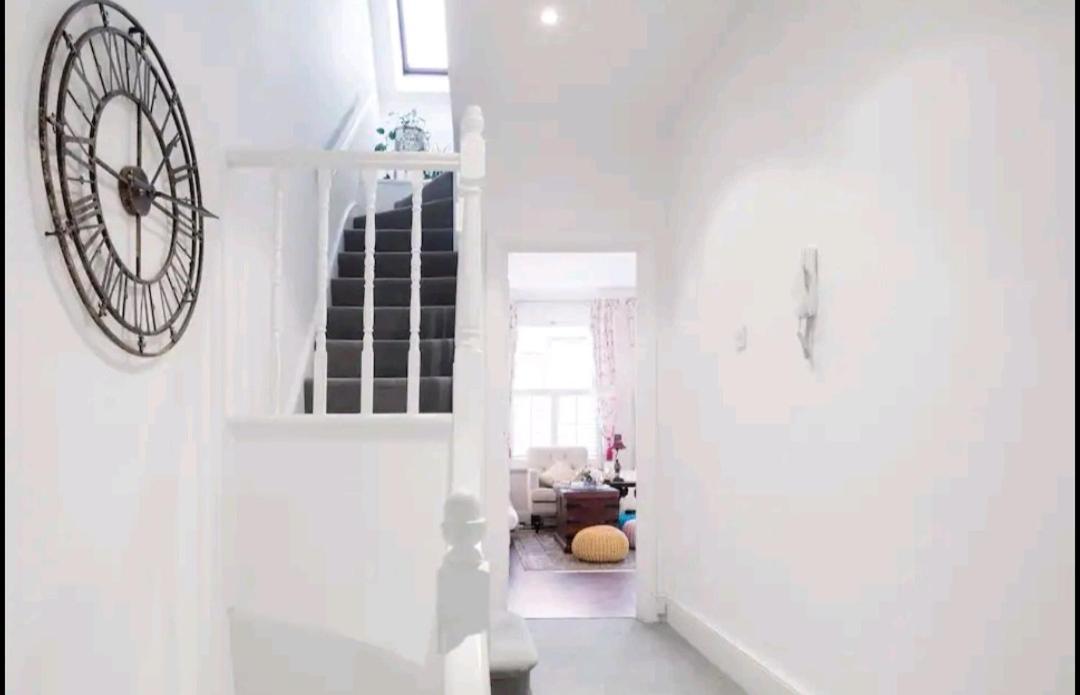 Stylish Room With Private Bath & Terrace In Super Central Clapham Junction Minutes From Victoria, Waterloo 런던 외부 사진