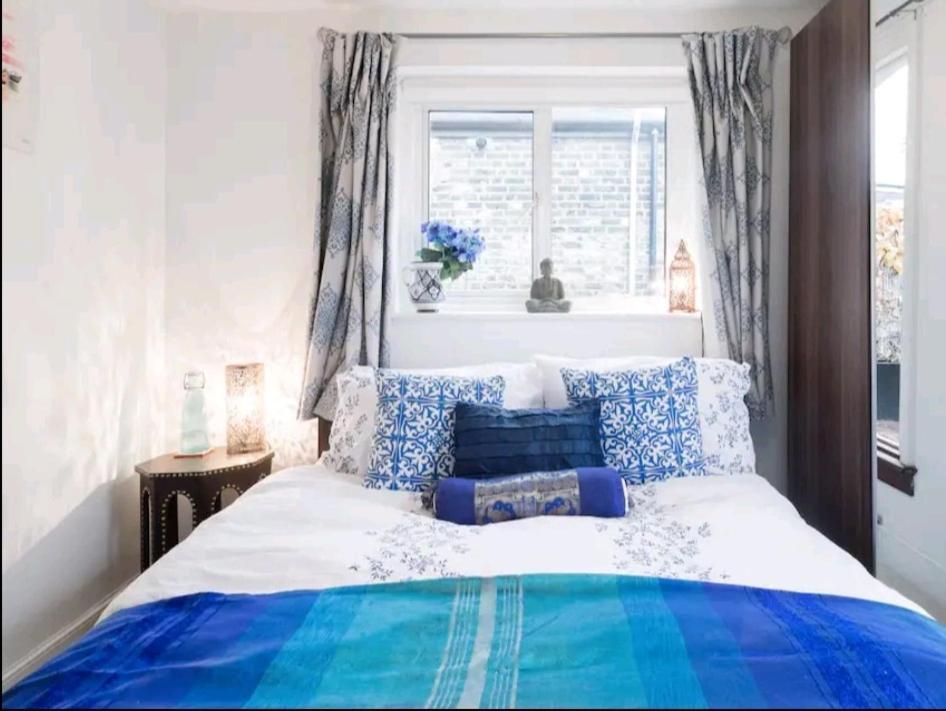 Stylish Room With Private Bath & Terrace In Super Central Clapham Junction Minutes From Victoria, Waterloo 런던 외부 사진